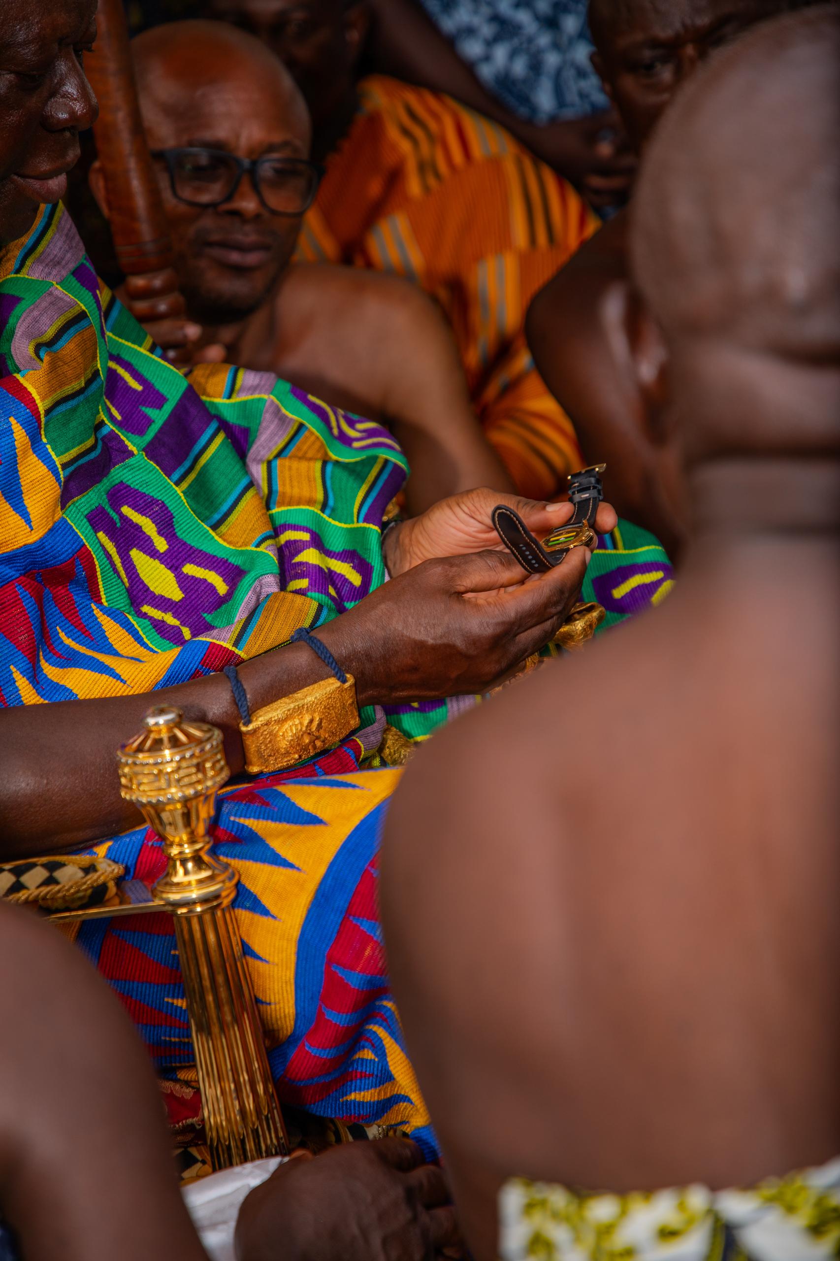 Close-up of the solid gold timepiece details